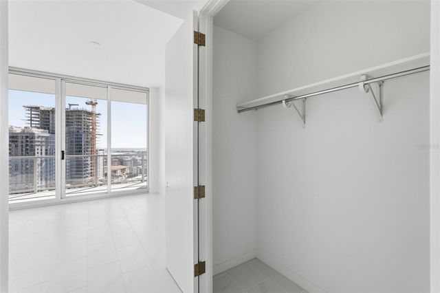 400 CENTRAL AVENUE 1803, St Petersburg, FL 33701