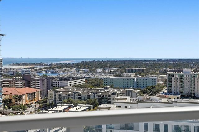 400 CENTRAL AVENUE 1803, St Petersburg, FL 33701