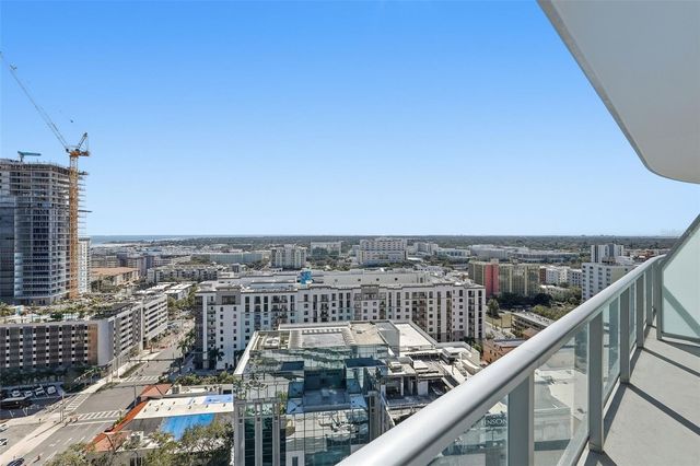 400 CENTRAL AVENUE 1803, St Petersburg, FL 33701