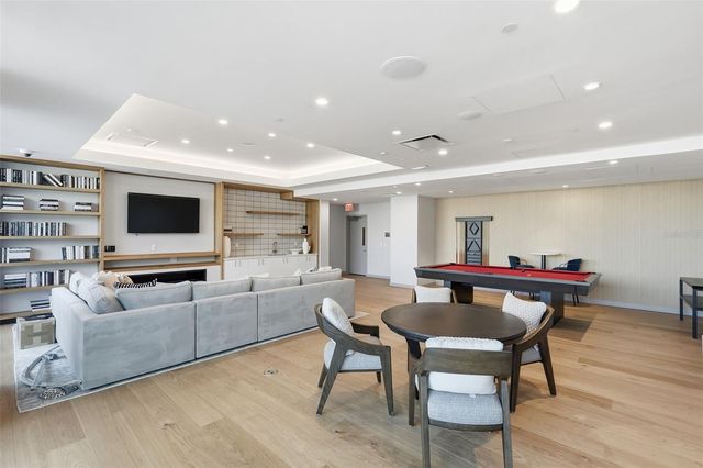 400 CENTRAL AVENUE 1803, St Petersburg, FL 33701