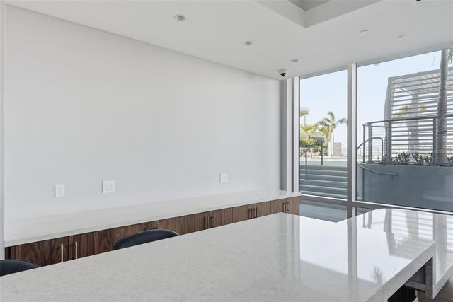 400 CENTRAL AVENUE 1803, St Petersburg, FL 33701