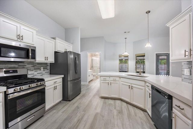 425 Tree Swallow Drive, Pensacola, FL 32503