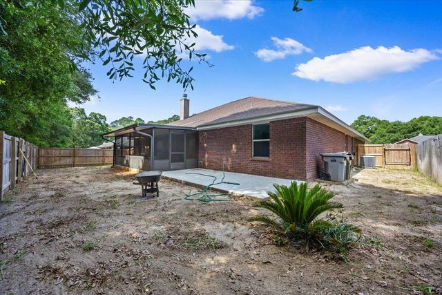 425 Tree Swallow Drive, Pensacola, FL 32503