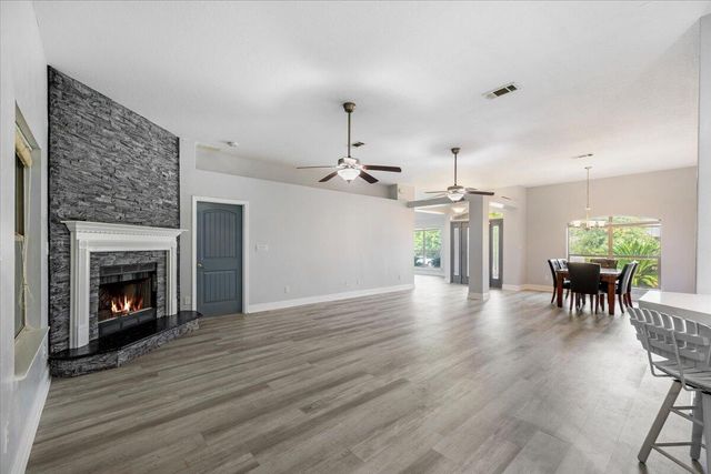 425 Tree Swallow Drive, Pensacola, FL 32503