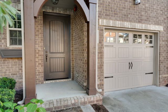 335 Coronado Private Circle, Hendersonville, TN 37075