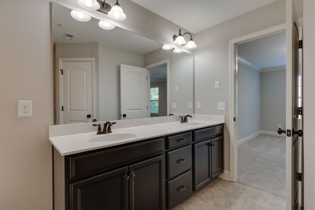 335 Coronado Private Circle, Hendersonville, TN 37075