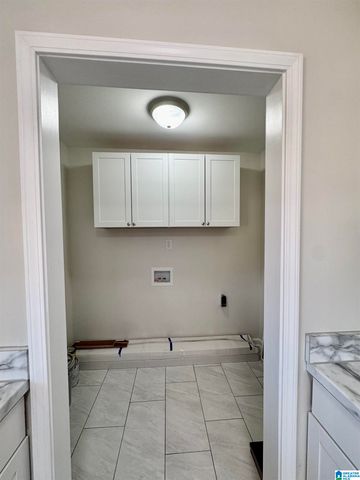 645 SKYVIEW LAKE ROAD, Warrior, AL 35180