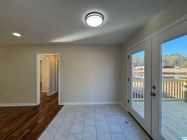 645 SKYVIEW LAKE ROAD, Warrior, AL 35180