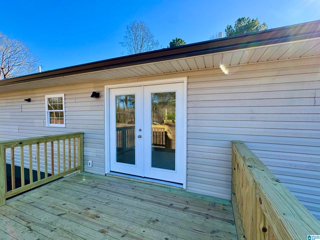 645 SKYVIEW LAKE ROAD, Warrior, AL 35180