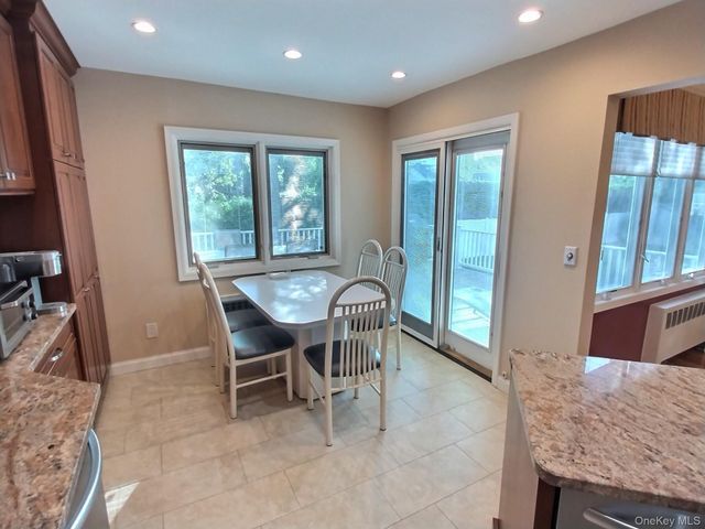 3452 Turf Road, Oceanside, NY 11572