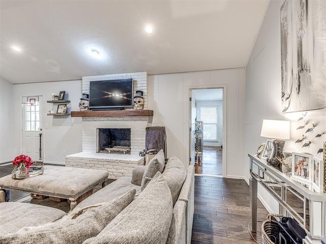 12724 S Coltrane Road, Edmond, OK 73034