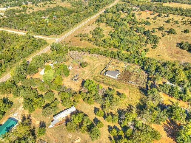 12724 S Coltrane Road, Edmond, OK 73034