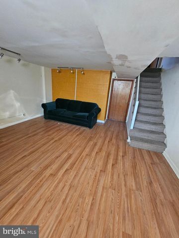 1204 E MOUNT AIRY AVE, Philadelphia, PA 19150