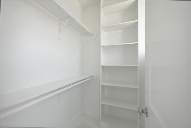 5668 Nolda Street, Houston, TX 77007