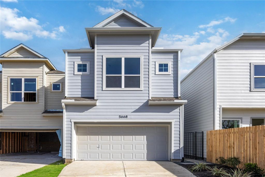5668 Nolda Street, Houston, TX 77007