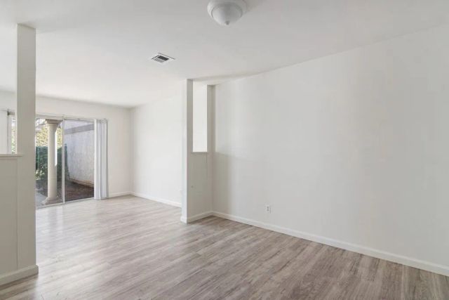 5655 Falling Leaf, Jurupa Valley, CA 92509