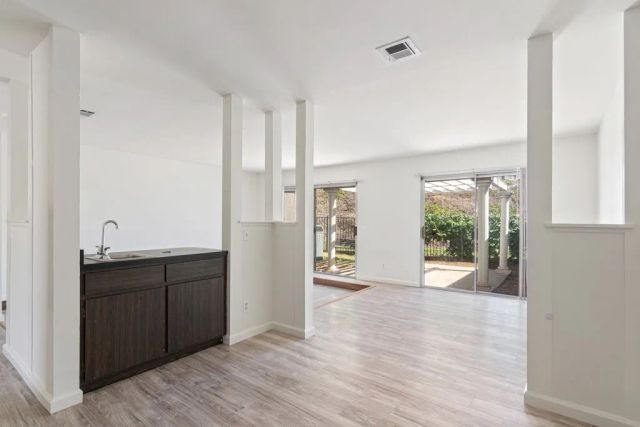 5655 Falling Leaf, Jurupa Valley, CA 92509