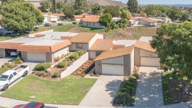 5655 Falling Leaf, Jurupa Valley, CA 92509