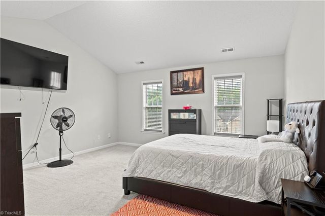 5355 Angel Oaks Drive, Winston-salem, NC 27105