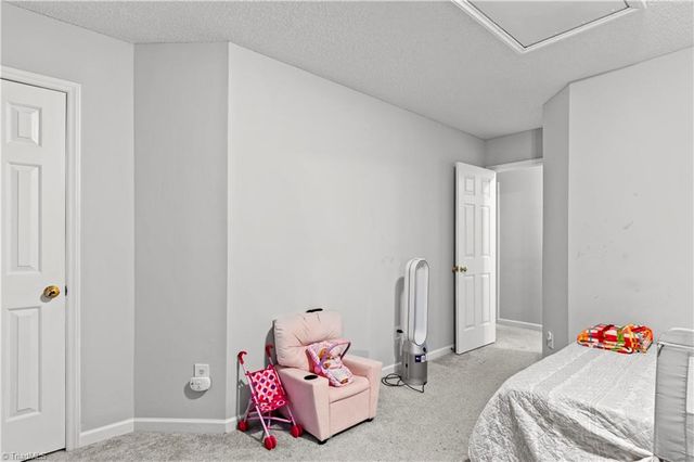 5355 Angel Oaks Drive, Winston-salem, NC 27105