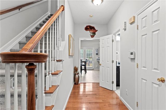 5355 Angel Oaks Drive, Winston-salem, NC 27105