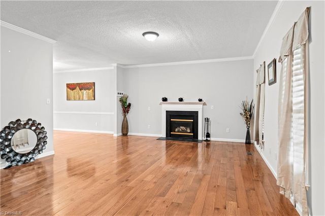 5355 Angel Oaks Drive, Winston-salem, NC 27105