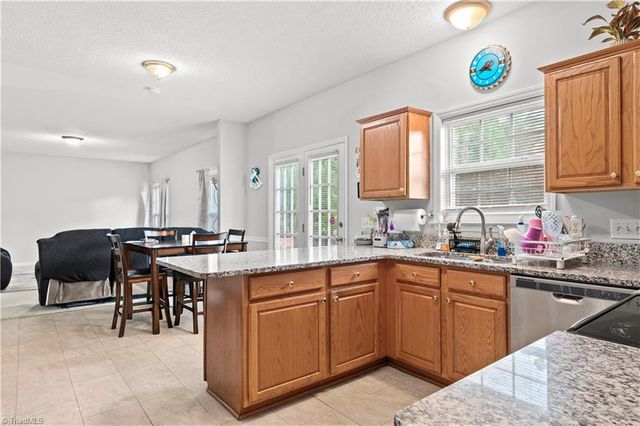 5355 Angel Oaks Drive, Winston-salem, NC 27105