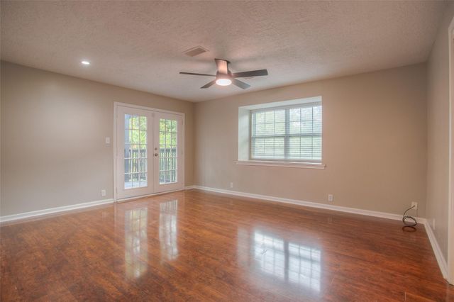 6016 Teas Nursery Road, Conroe, TX 77304