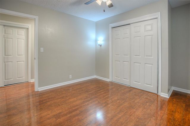 6016 Teas Nursery Road, Conroe, TX 77304