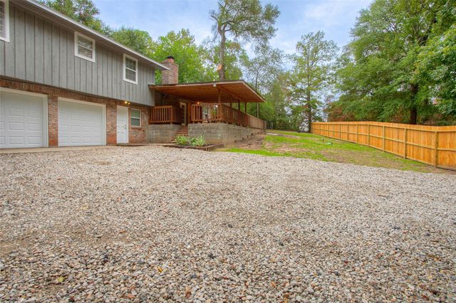 6016 Teas Nursery Road, Conroe, TX 77304