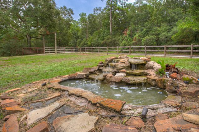 6016 Teas Nursery Road, Conroe, TX 77304