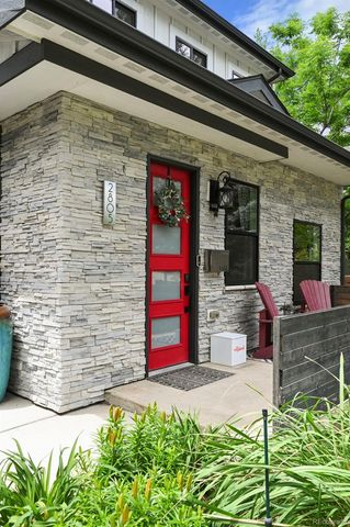 2805 S Sherman Street, Englewood, CO 80113