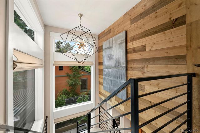 2805 S Sherman Street, Englewood, CO 80113