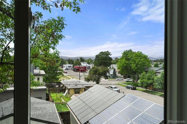 2805 S Sherman Street, Englewood, CO 80113