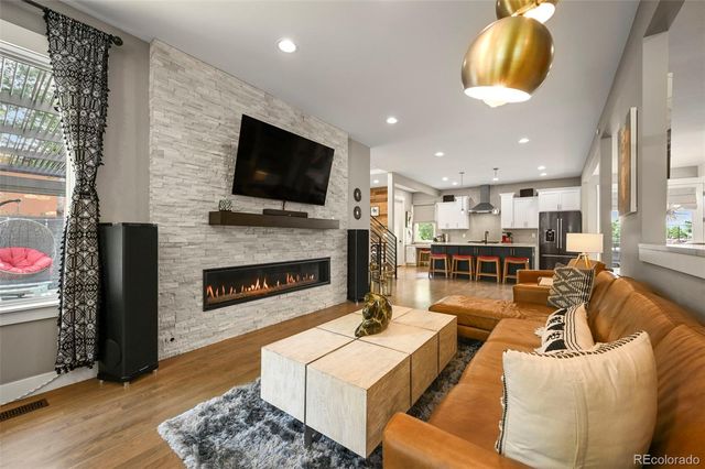 2805 S Sherman Street, Englewood, CO 80113