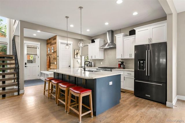 2805 S Sherman Street, Englewood, CO 80113