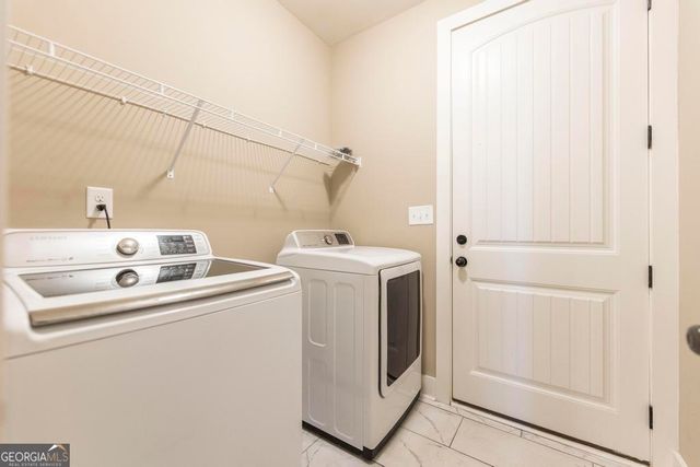 213 Barnyard Way, Perry, GA 31069