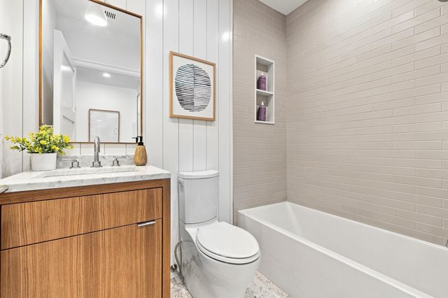 13 Hubbard Avenue, Cambridge, MA 02140