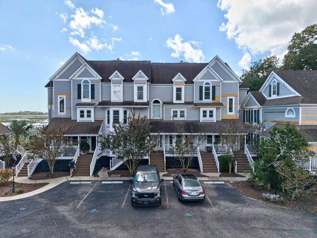4999 Highway 17 Business Unit 302, Murrells Inlet, SC 29576 — exterior