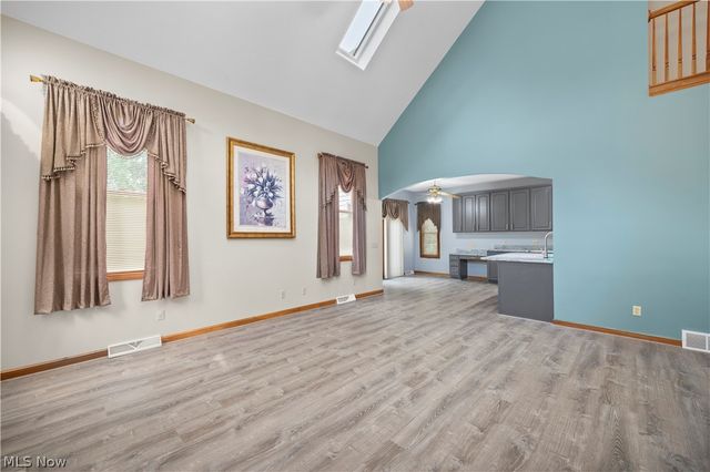 5317 Middlebury Court, Sheffield Village, OH 44054