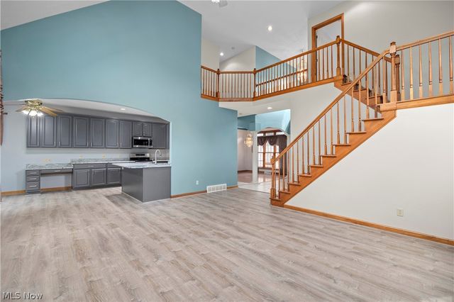 5317 Middlebury Court, Sheffield Village, OH 44054