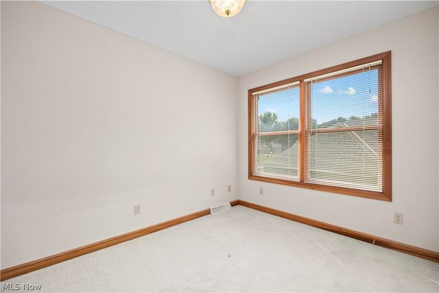 5317 Middlebury Court, Sheffield Village, OH 44054