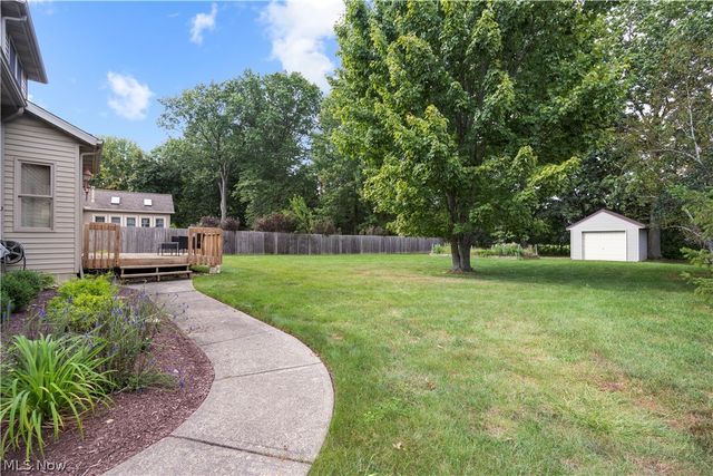 5317 Middlebury Court, Sheffield Village, OH 44054
