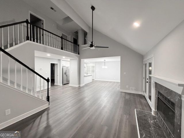 255 Dunwoody Creek Cir Circle, Sandy Springs, GA 30350