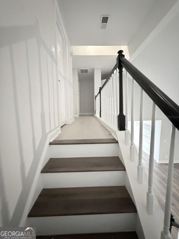 255 Dunwoody Creek Cir Circle, Sandy Springs, GA 30350