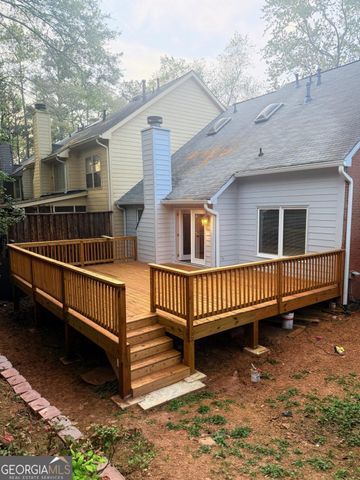 255 Dunwoody Creek Cir Circle, Sandy Springs, GA 30350