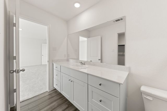 14208 Coness Street, Pilot Point, TX 76258