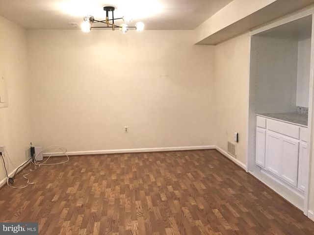 9354 MCCARTHY WOODS CT, Burke, VA 22015
