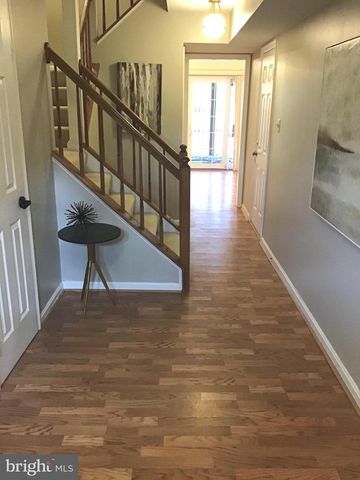9354 MCCARTHY WOODS CT, Burke, VA 22015