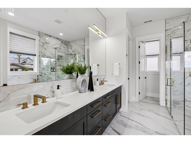 1757 N COLUMBIA RIDGE Way, Washougal, WA 98671